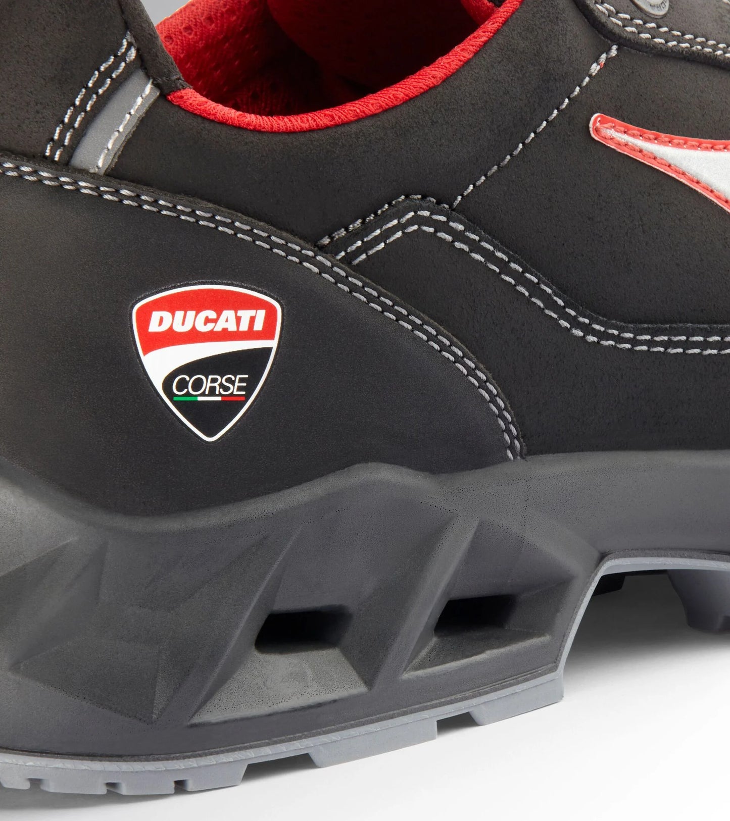 Diadora x Ducati Corse Shark Engine Sicherheitsschuhe Low S3S SRC ESD 701.181226