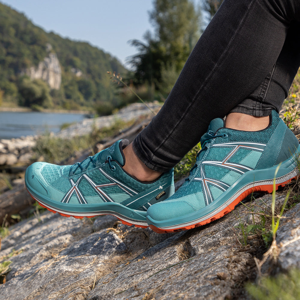 Haix Black Eagle Adventure 2.2 GTX Ws low teal-silver Damenmodell 330100