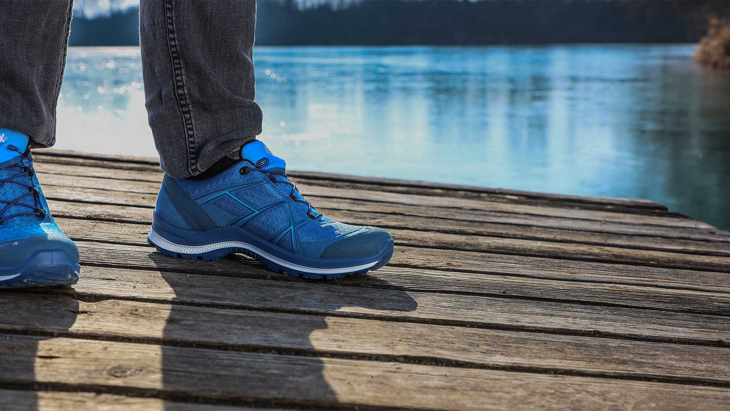 Haix Black Eagle Adventure 2.2 GTX low azure-sky 330127