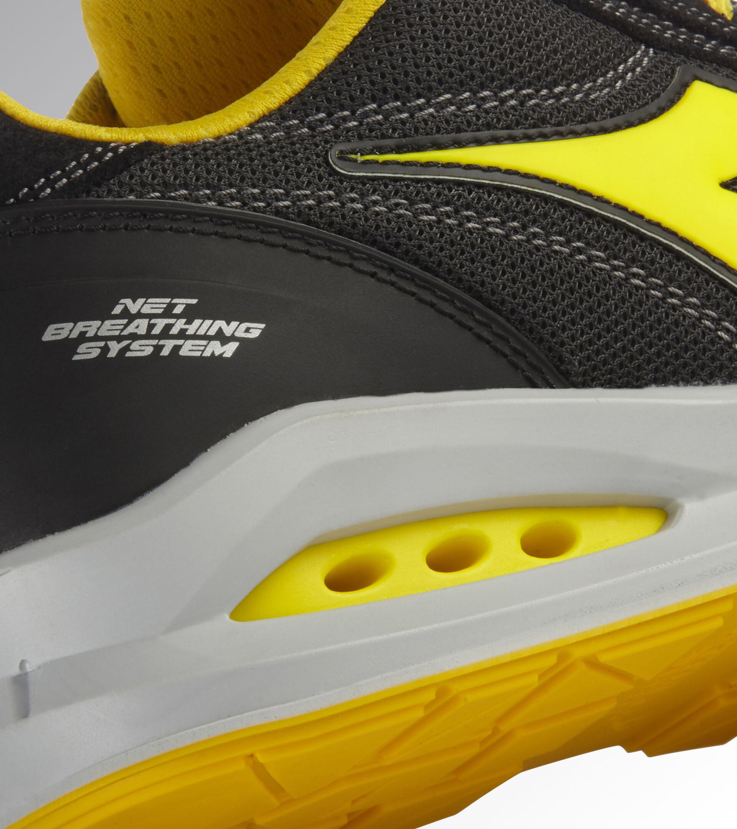 Diadora Run Net Airbox Low Arbeitsschuhe S1PS SRC Schwarz 701.181146