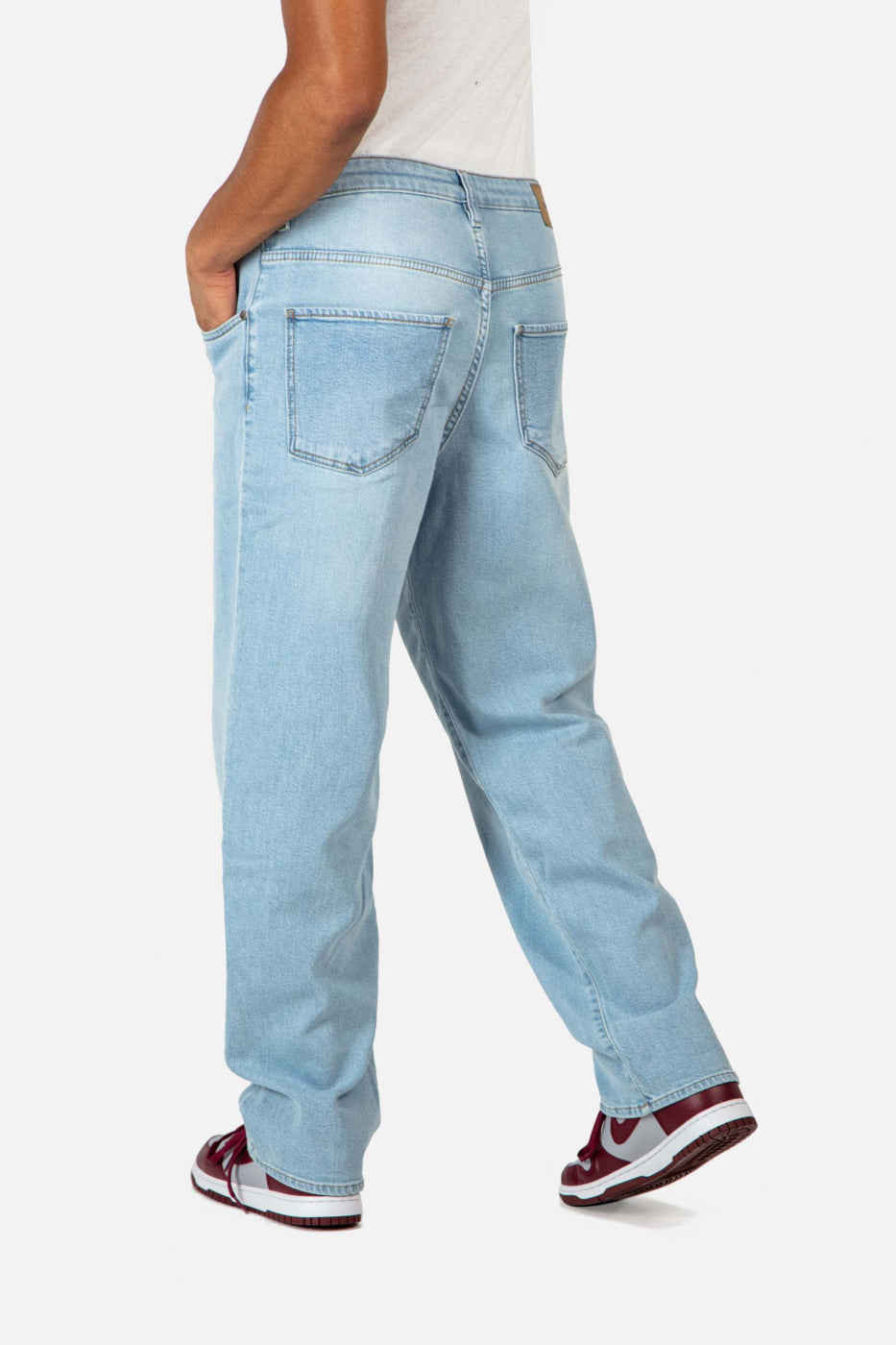 Tapered blue jeans cheap