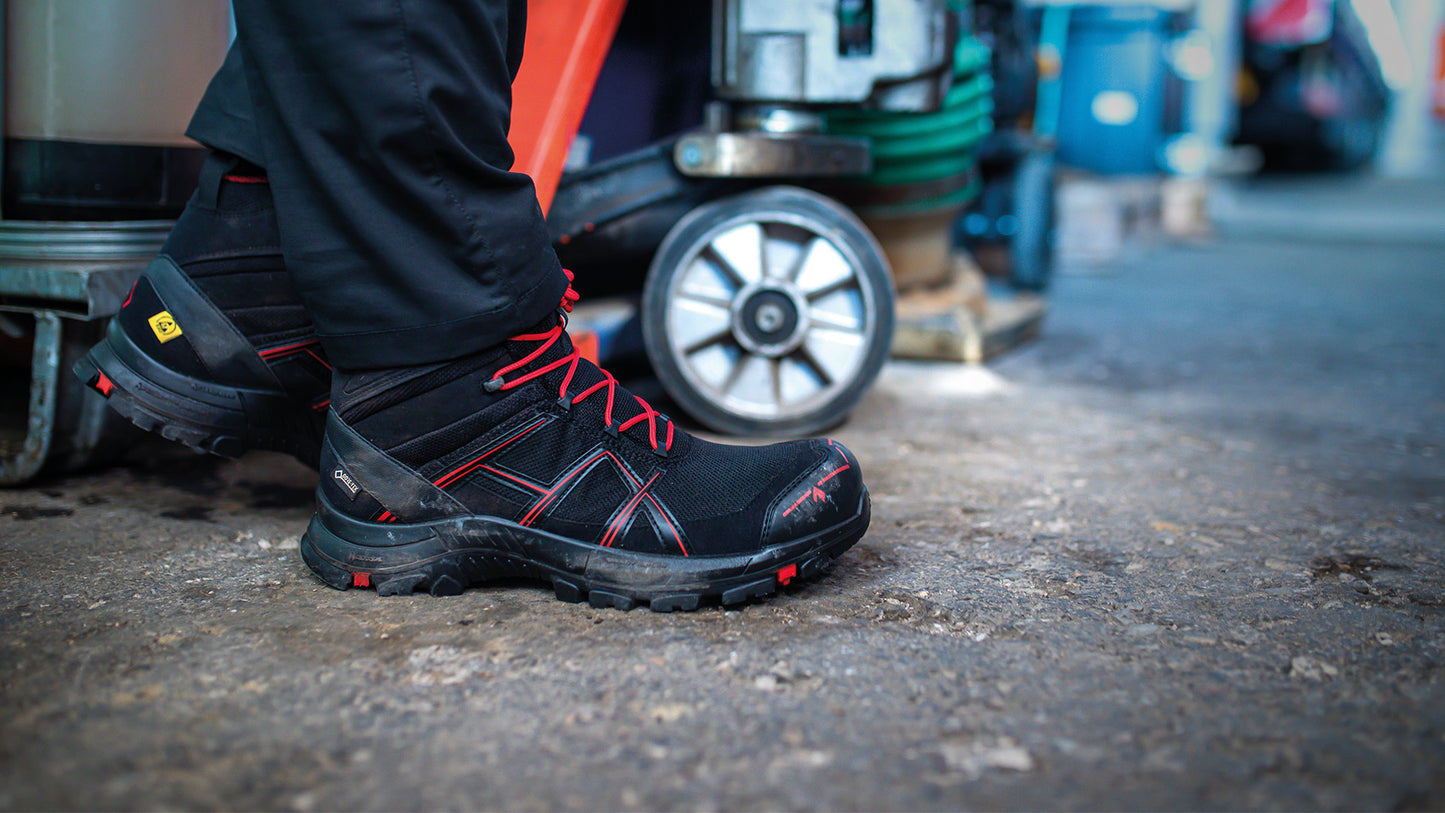 Haix Black Eagle Safety 40.1 Mid Black/Red Arbeitsstiefel S3 610018