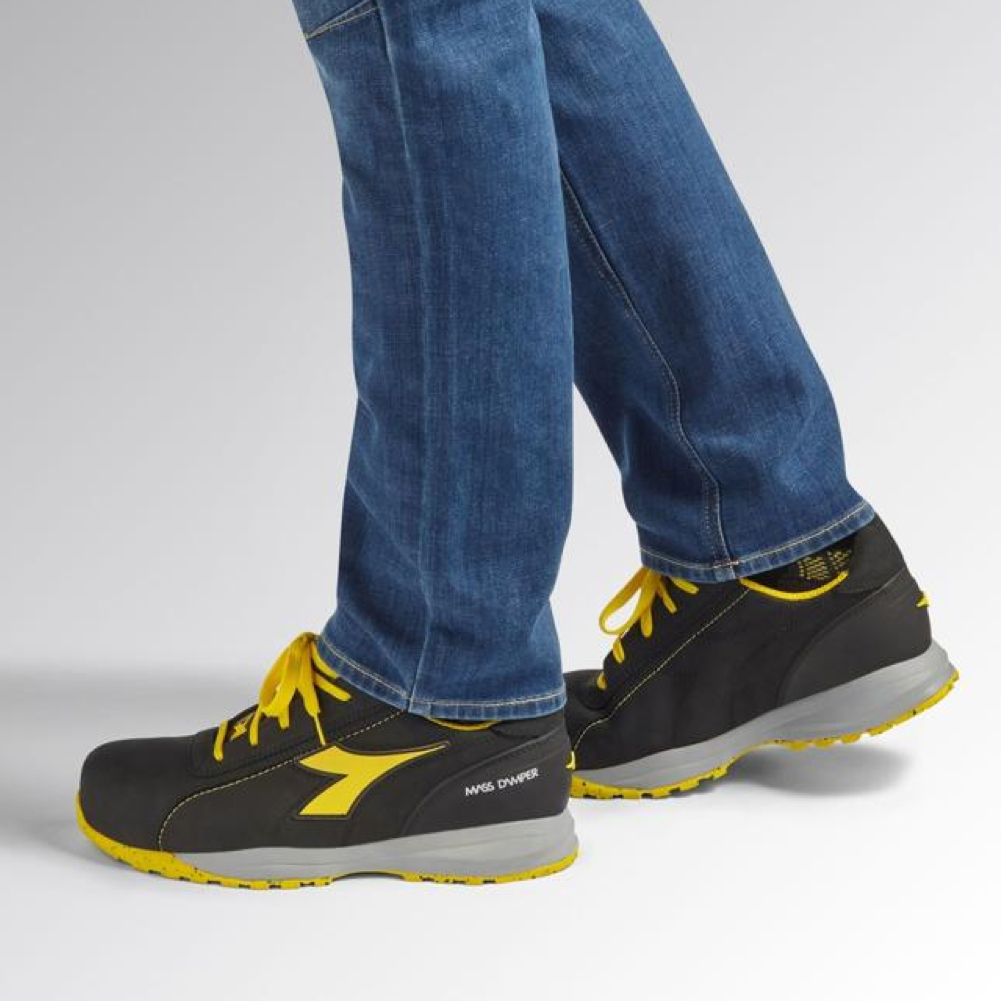 Diadora Sicherheitsschuhe Glove MDS LOW S3S FO HRO SR Schwarz 701.181135