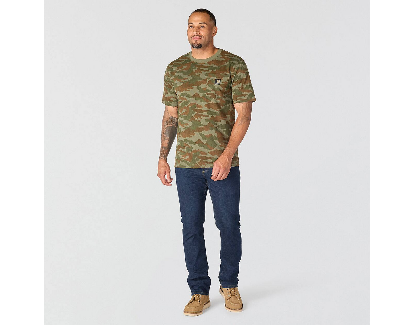 Carhartt Herren Irvine-T-Shirt mit Camouflage-Muster Relaxed Fit 107298